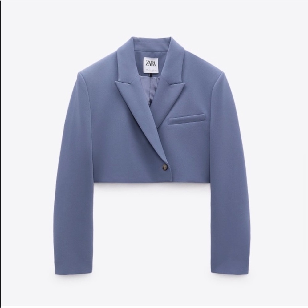 NWT Zara Crop Blazer in size Medium